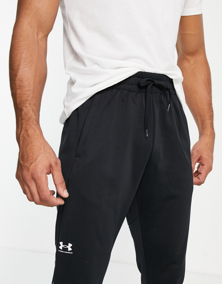 Under Armour Tricot Fashion track pants in black