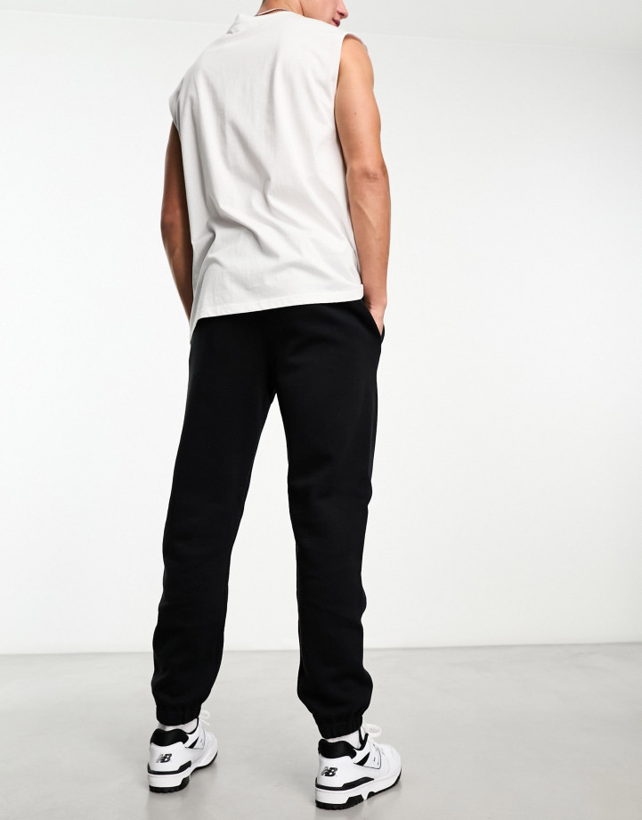 Relaxed Fit Cuffed Joggers